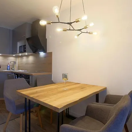 488 Apartment