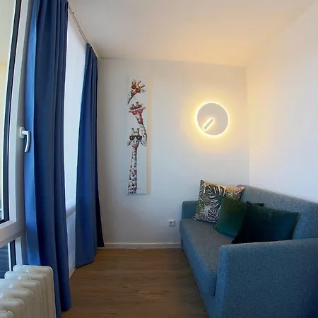 Apartment 488